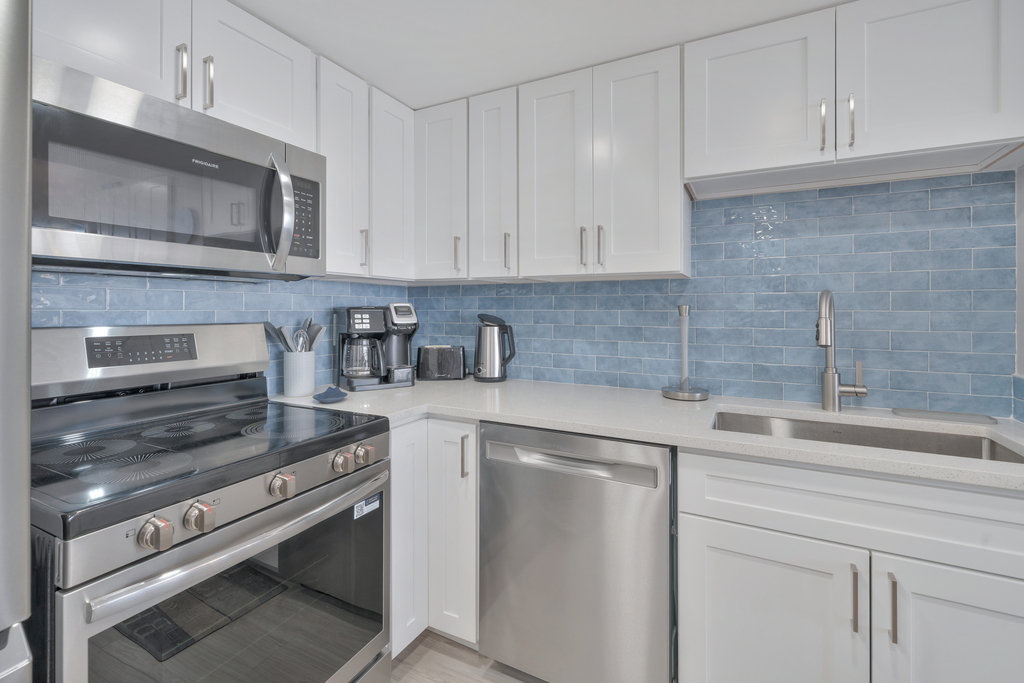 The Chef in your family will fall in love with the well-stocked Kitchen!