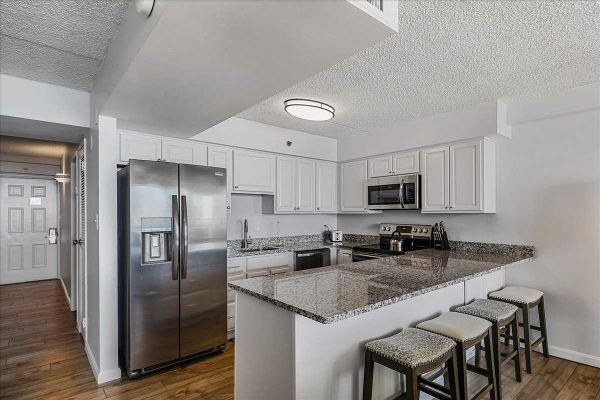 Stainless Steel Appliances and all the Conveniences of Home throughout!