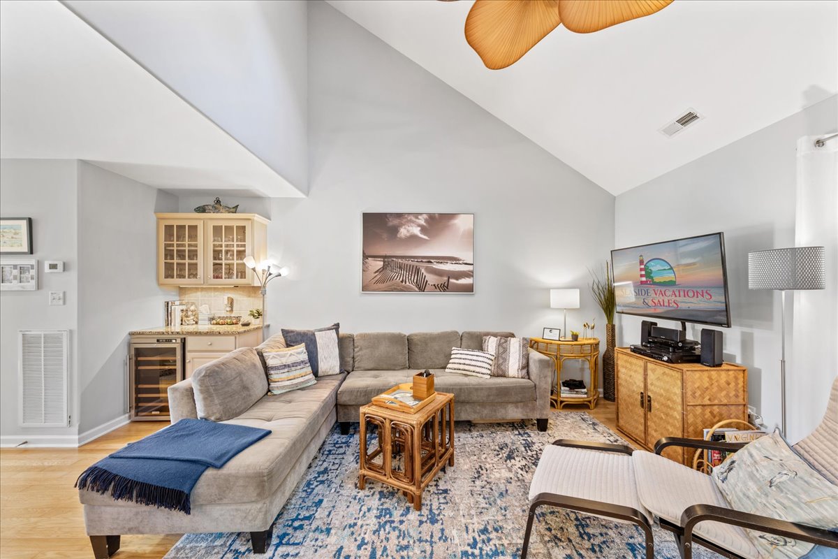 This spectacular Townhome sleeps 8 in pure comfort and style.