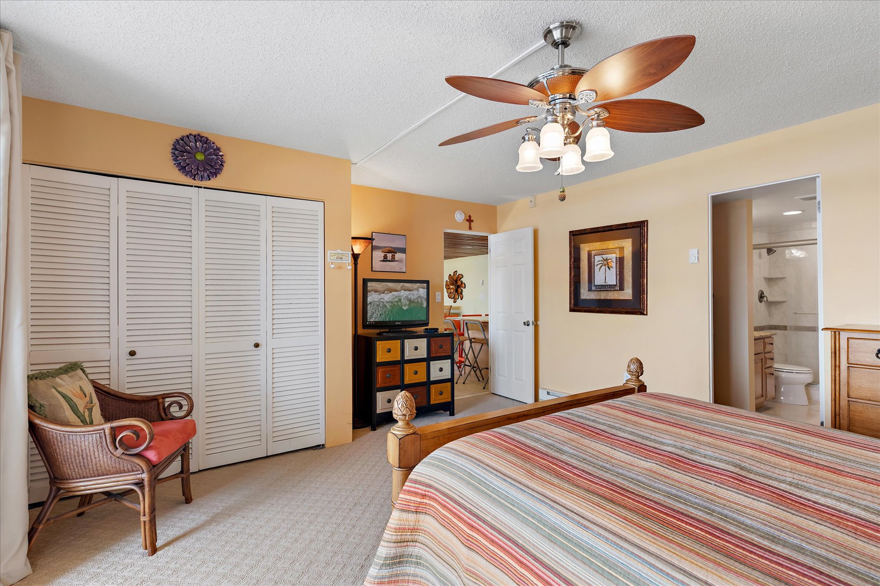 Wind down with your favorite shows on the Flat Screen TV.