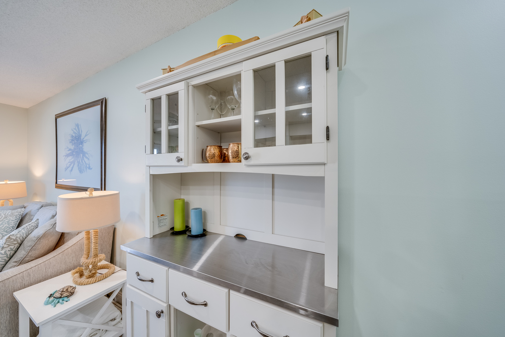 Mix up your favorite cocktails!