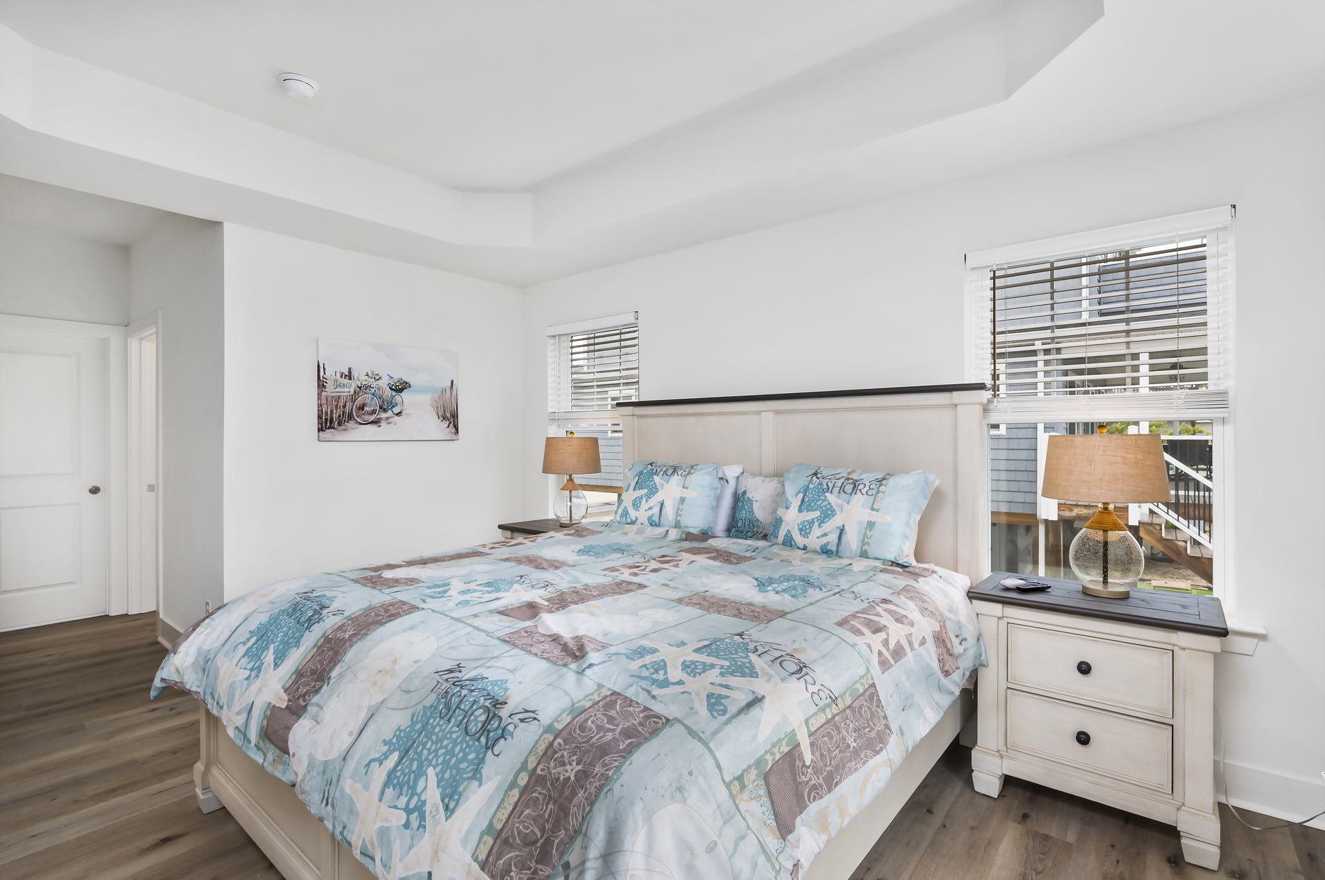 Octopus's Garden sleeps 8 in 4 spacious Bedrooms.