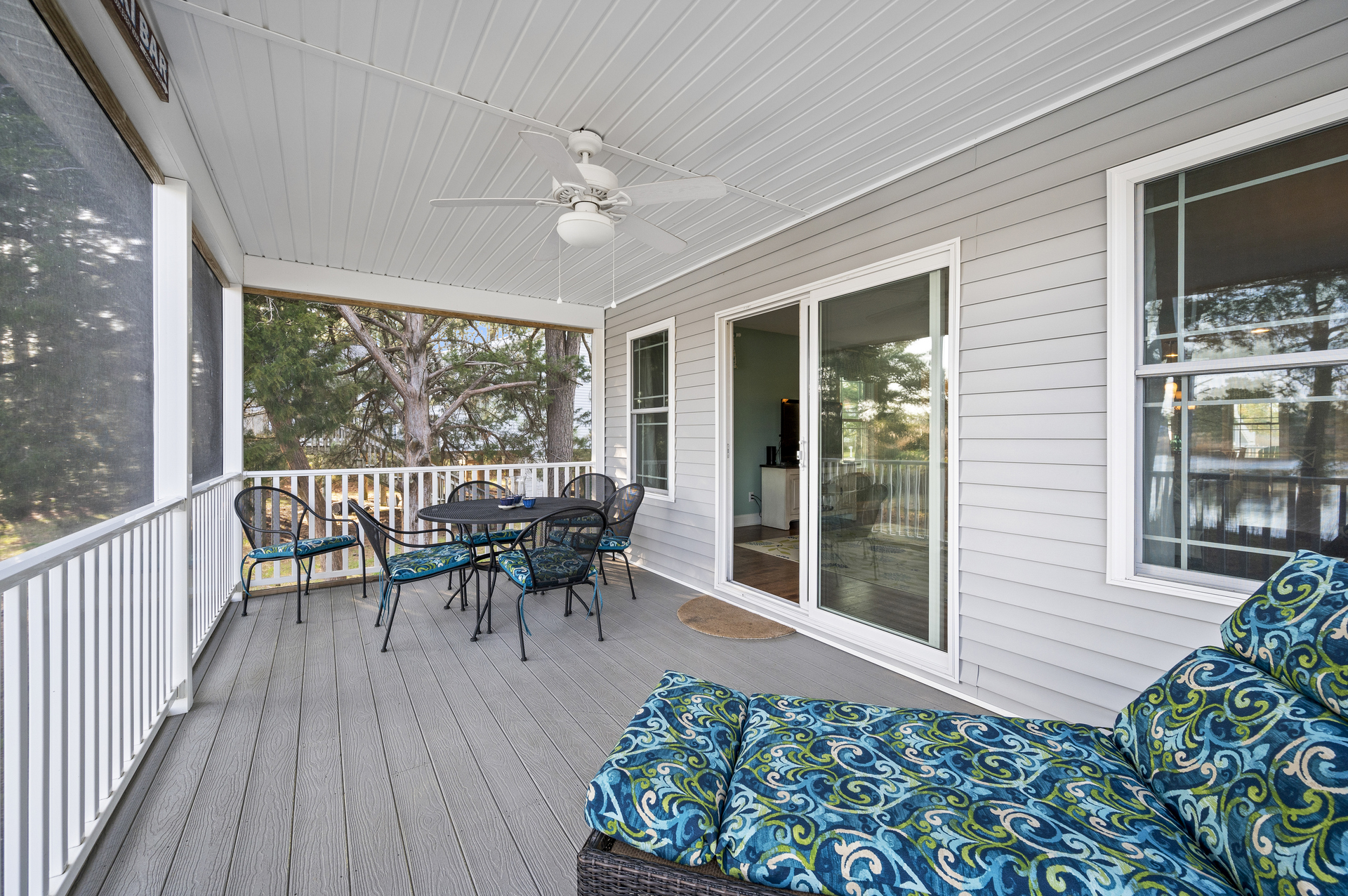 Dine Al-Fresco with a Water View.