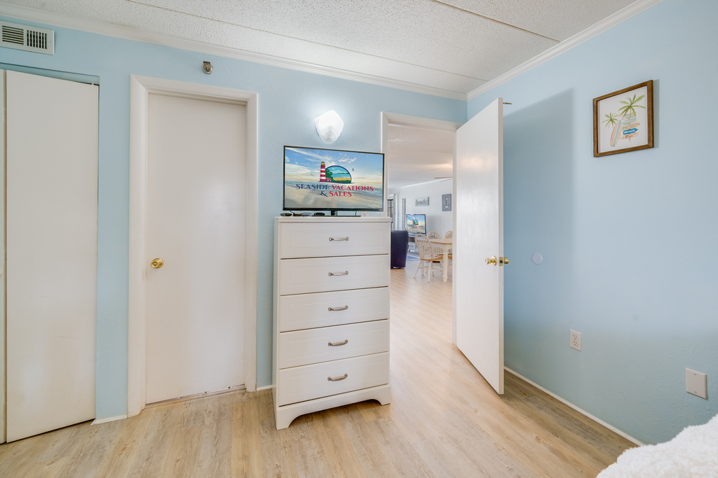 The kiddos can watch their favorite shows on the flat screen smart TV.