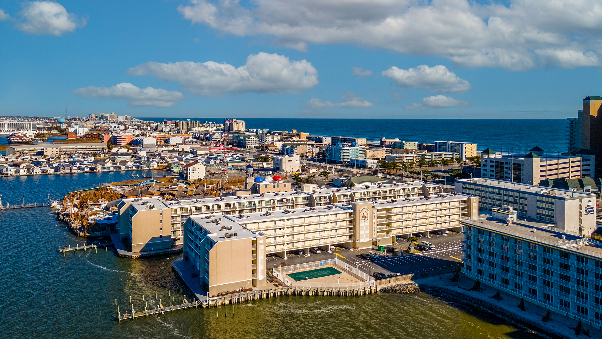 Wight Bay - the perfect Retreat for the Family who wants it all!