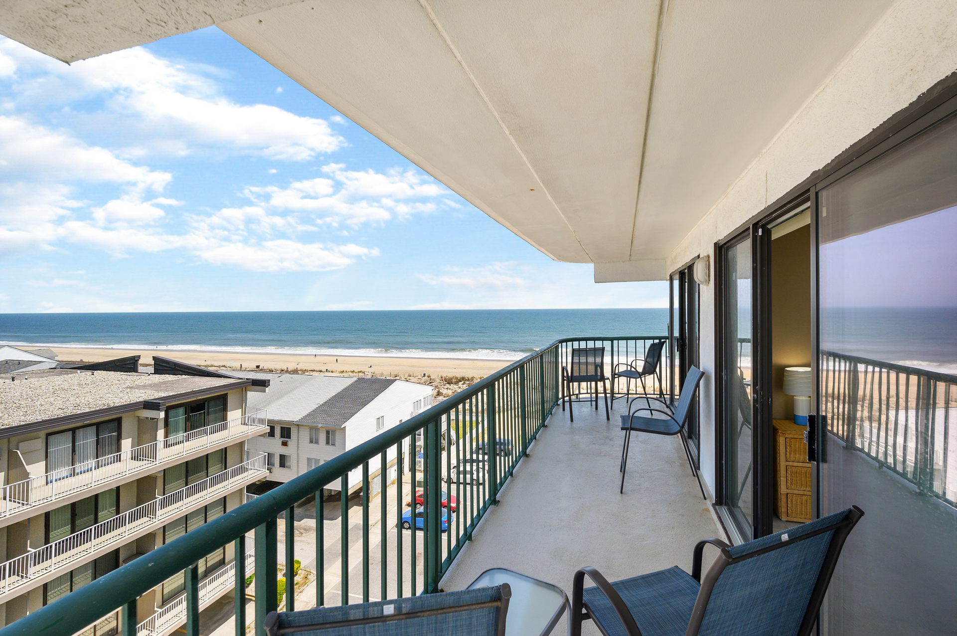 Footsteps away from the ocean!