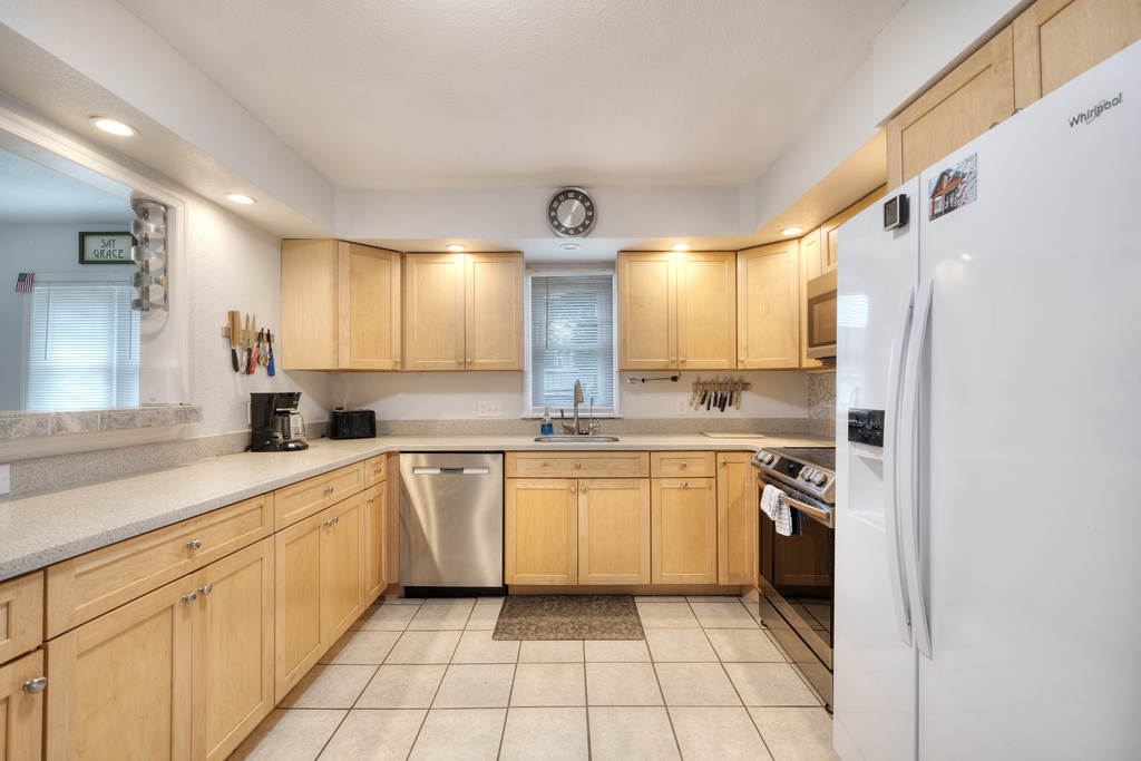 Well-Stocked Kitchen with all the comforts of home.