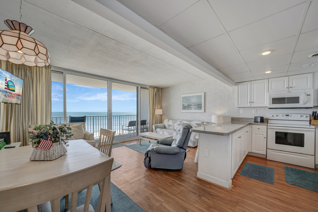 Beautiful Natural lighting is found throughout this entire space!