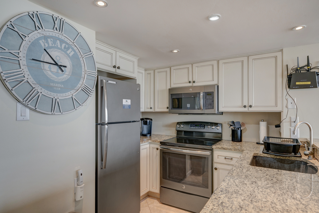 The Chef in your Family will love the Light, Bright & Open Kitchen!