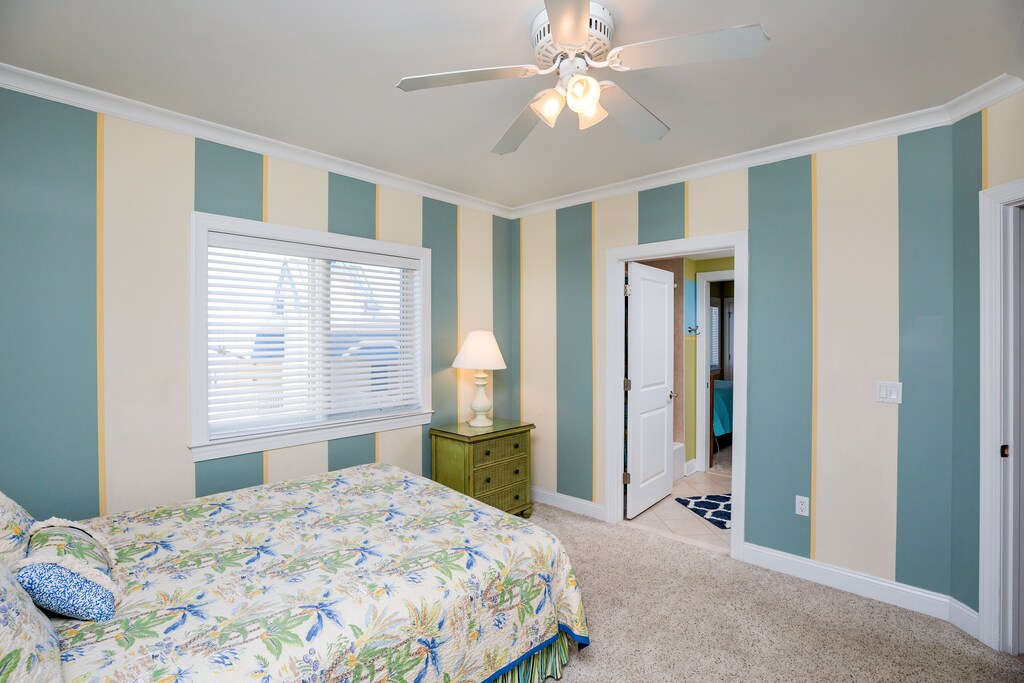 Meridian 501 East | Photo 20