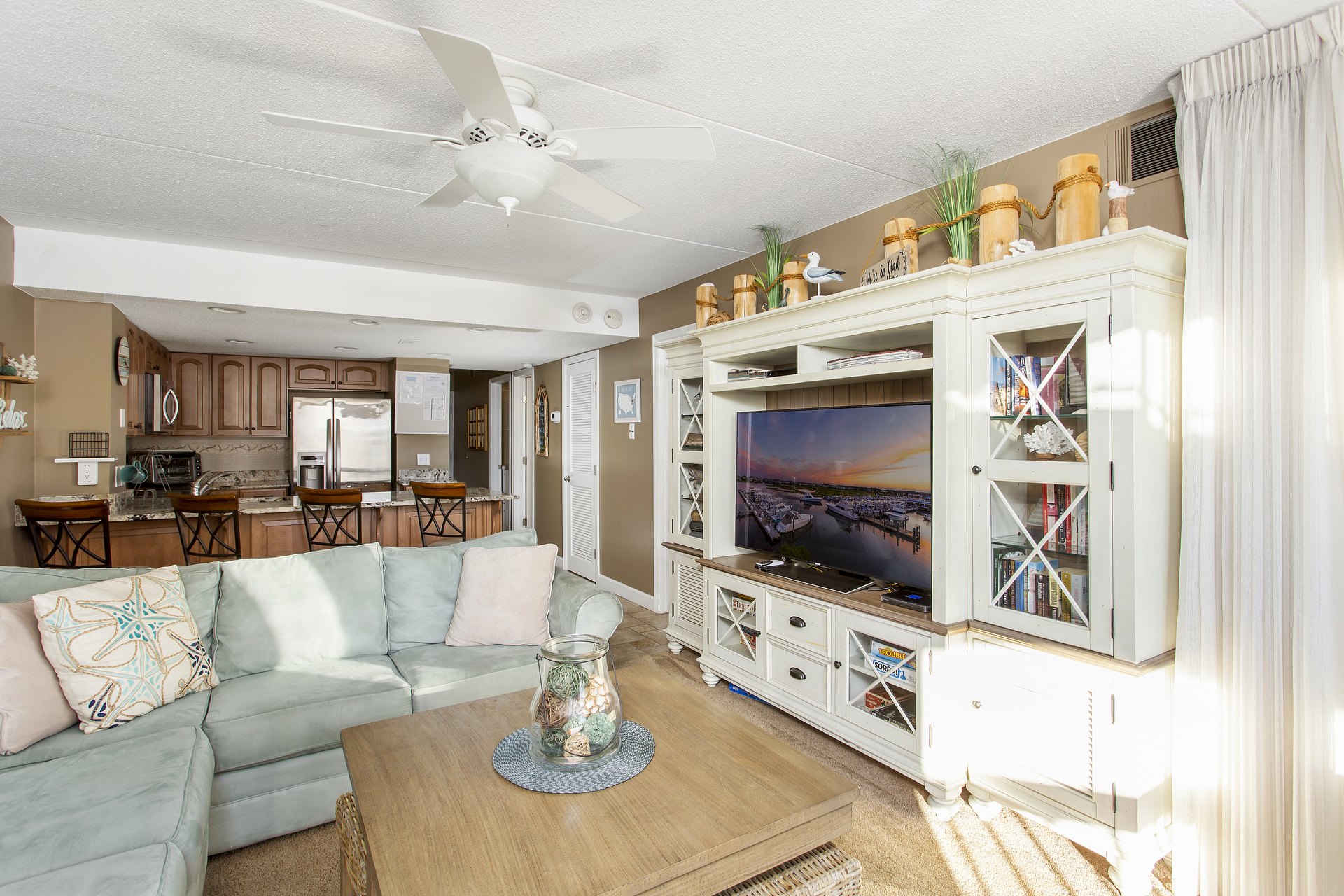 Enjoy the Flat Screen TV, Free Wi-Fi.