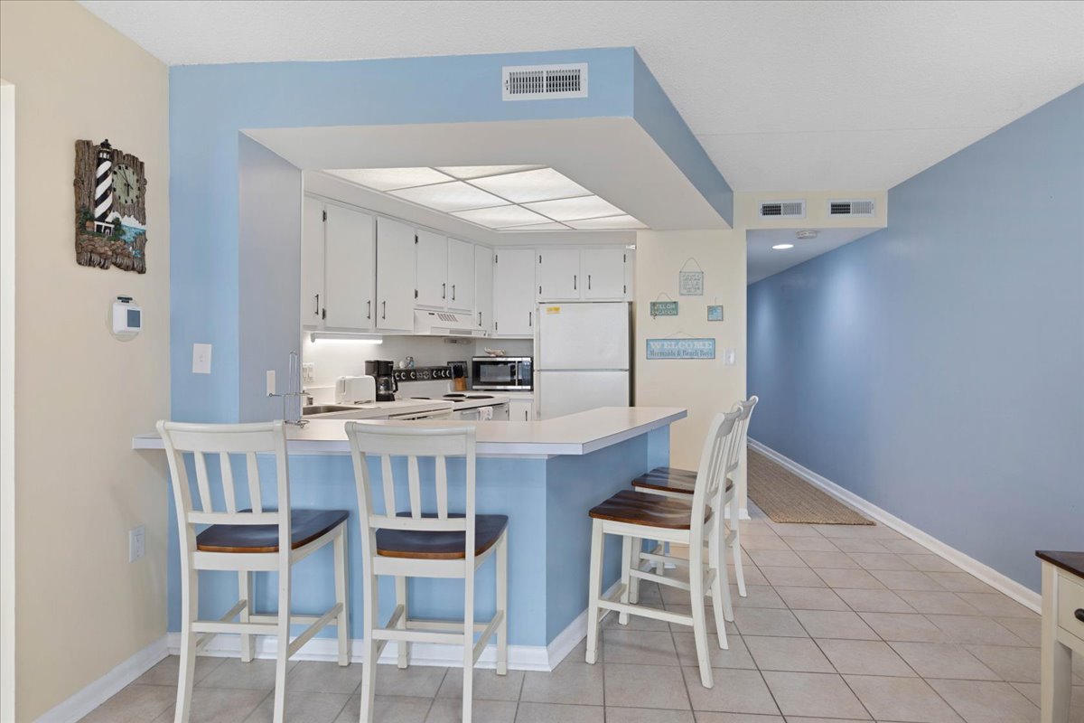 Enjoy Family Meals or Game Night while you reminisce on your Vacation Memories!