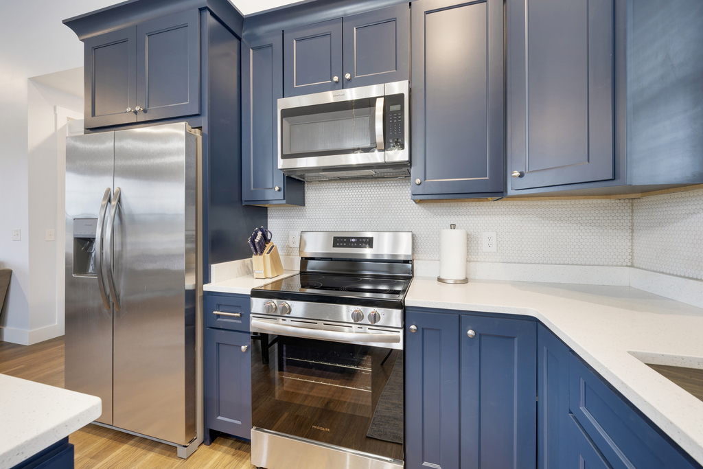 Mealtime will be a bay breeze....