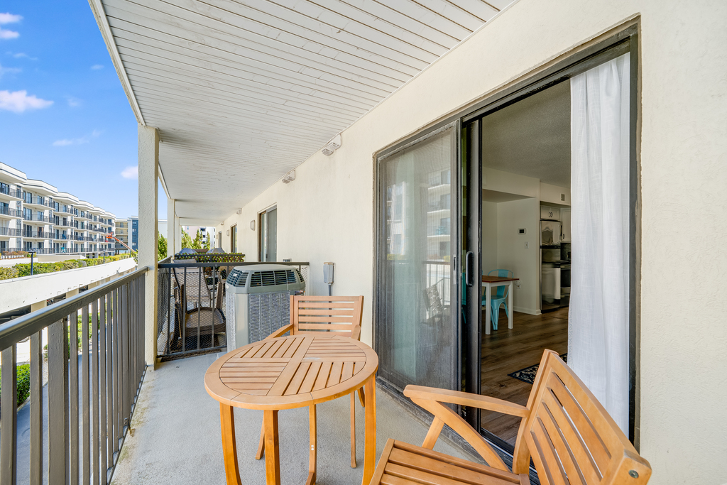 Slip out to your Private Balcony and enjoy your morning cup of coffee!