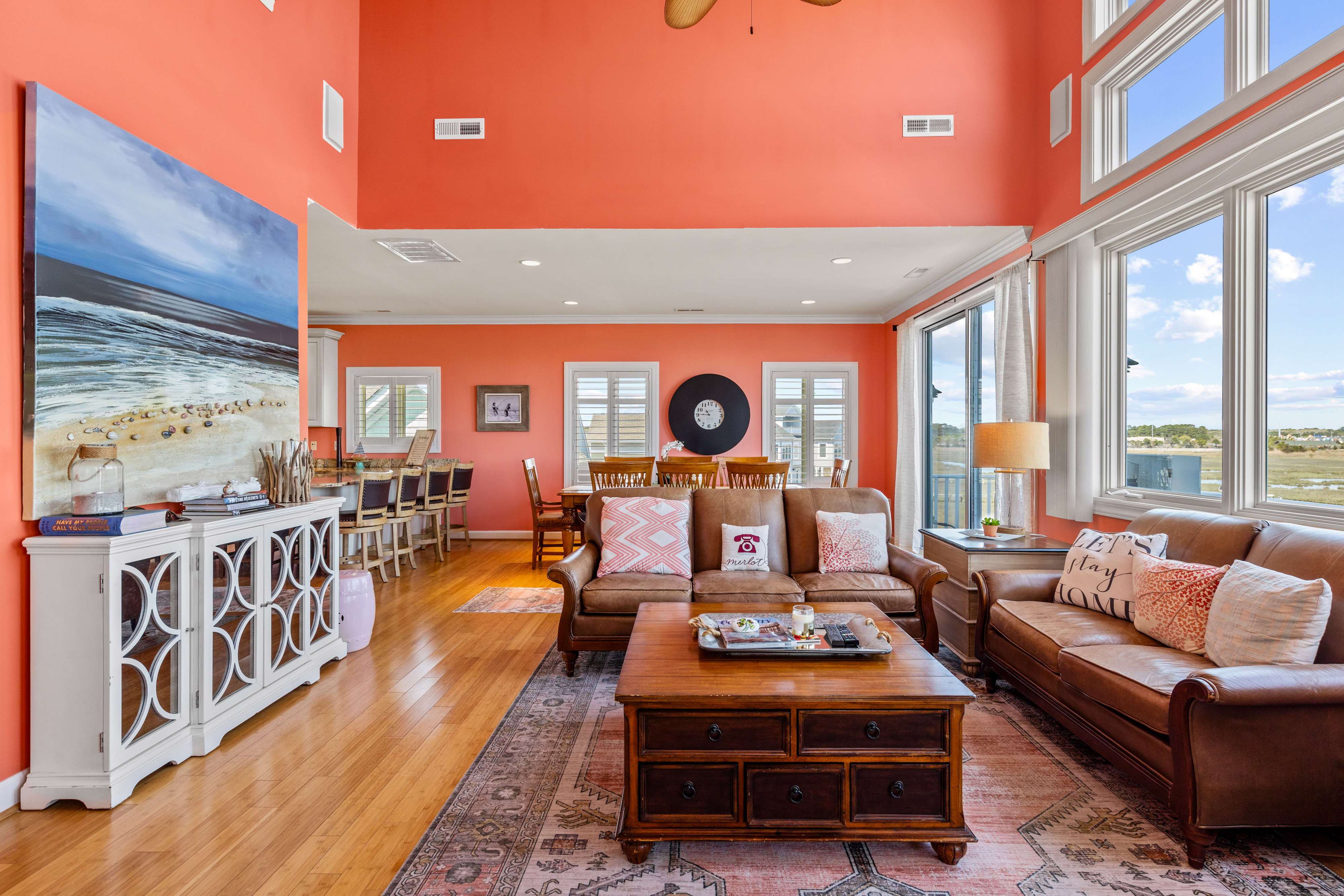 Space for the entire family to relax and unwind in the AC!