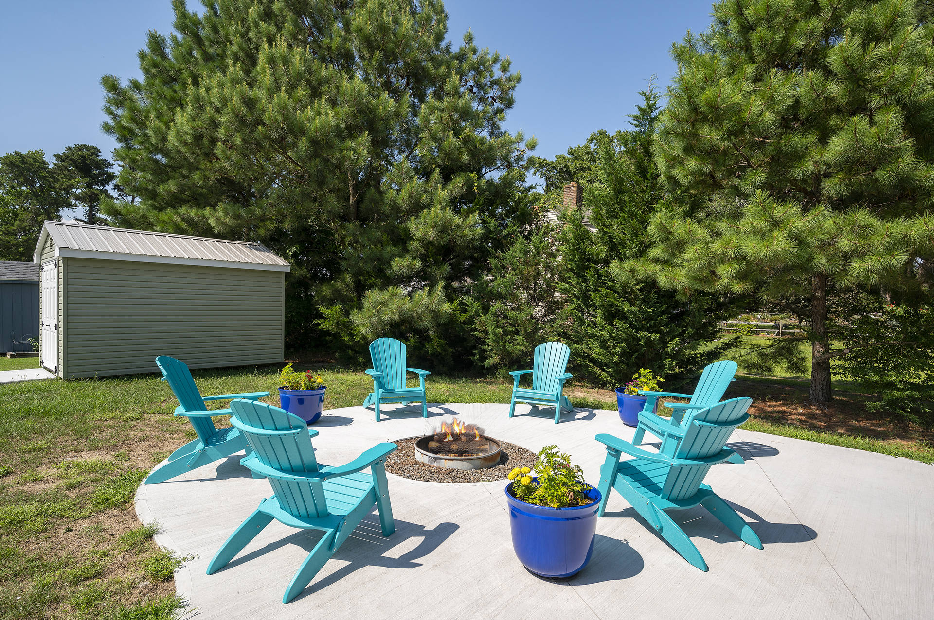 Gather around the Fire Pit so story sharing and marshmallow toasting.