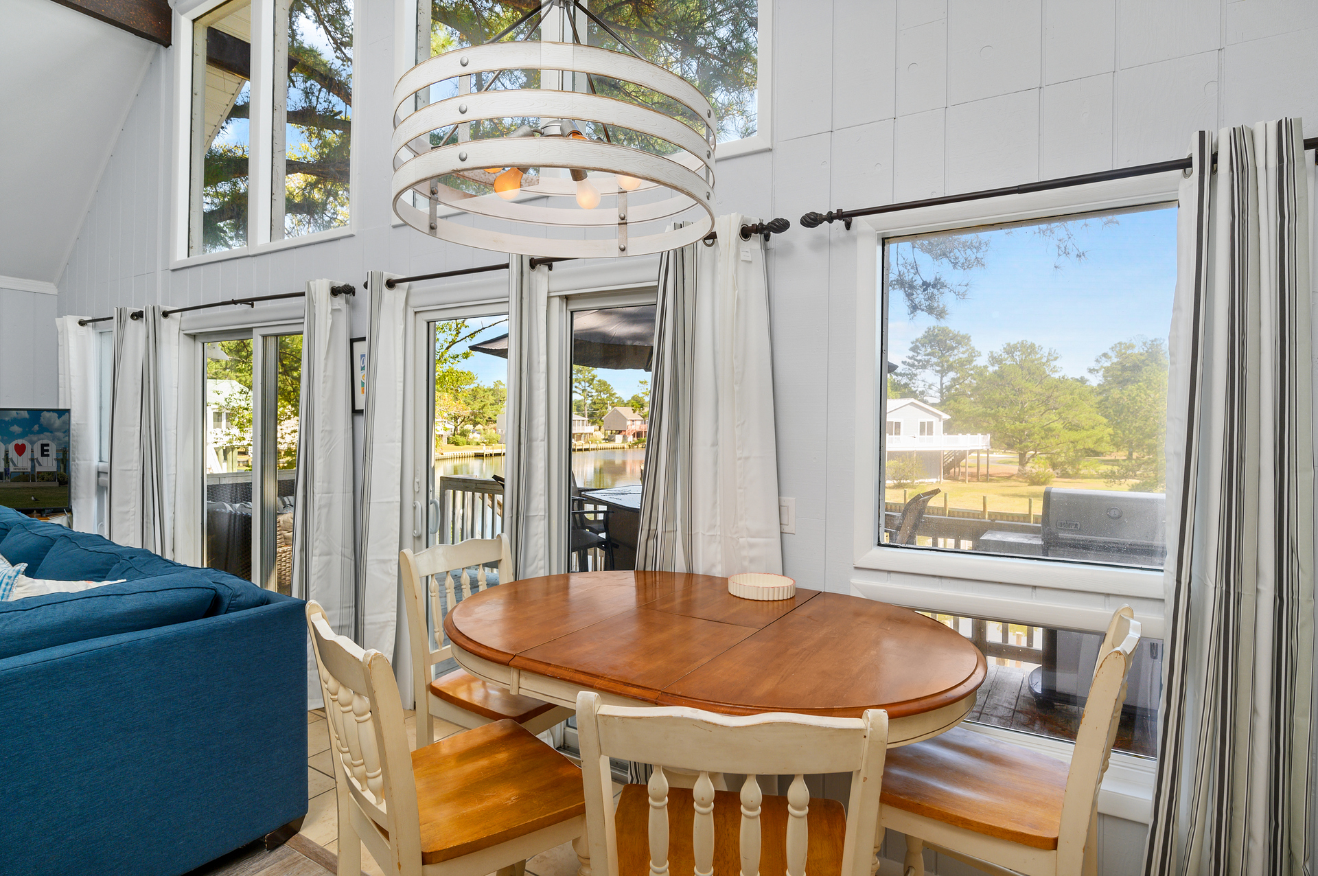 Dine indoors with amazing Water Views or Al Fresco on the furnished Waterfront Deck.