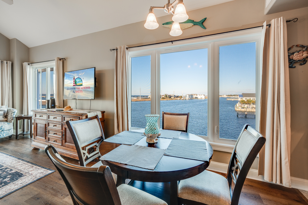 Amazing Sunrises and Sunsets from Bella Vista.