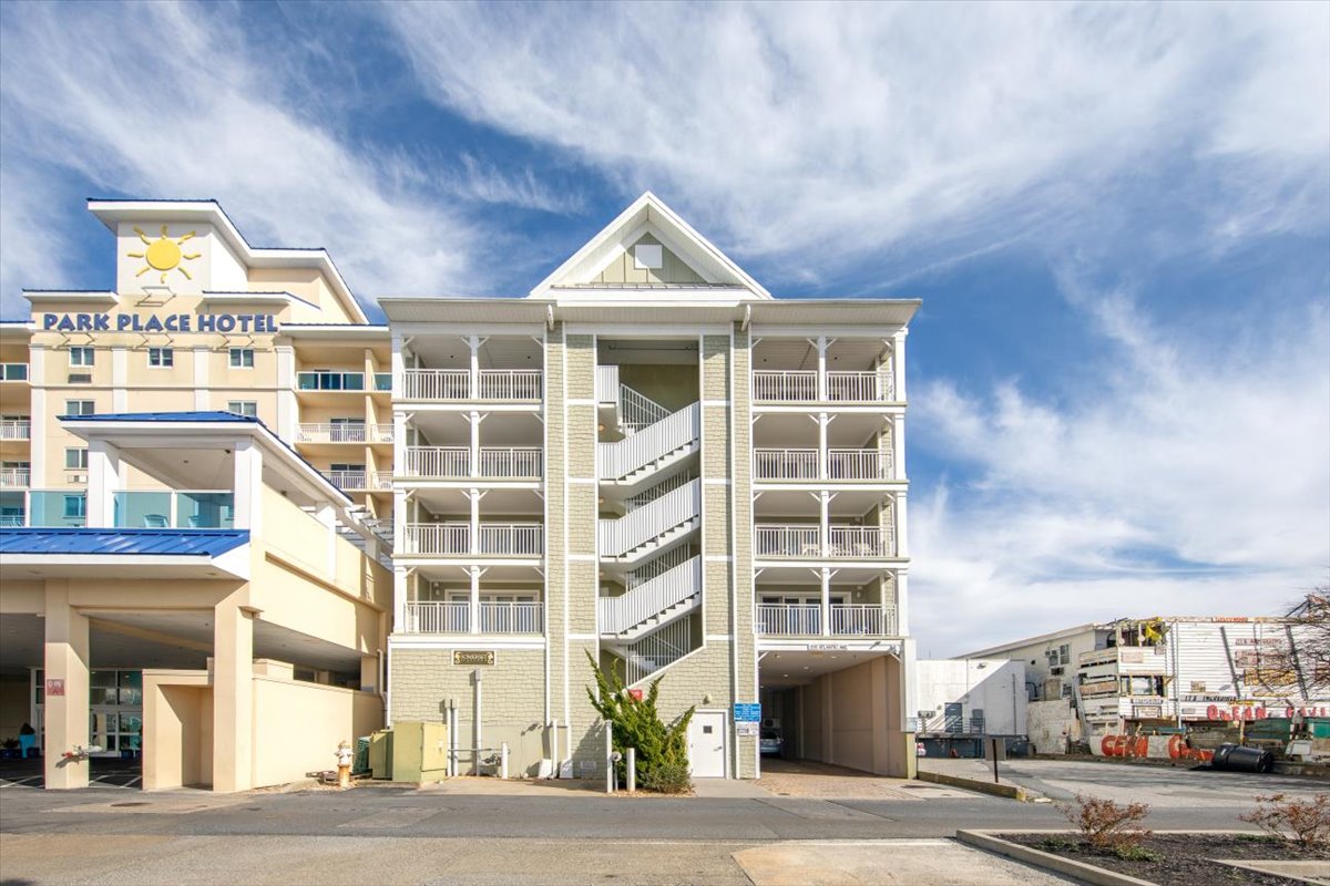 Park the Car, Kick off your Flip Flops and let the Family Fun Begin!