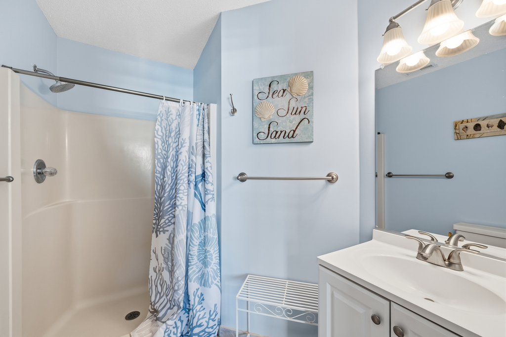 Beautiful and bright Primary Bath.