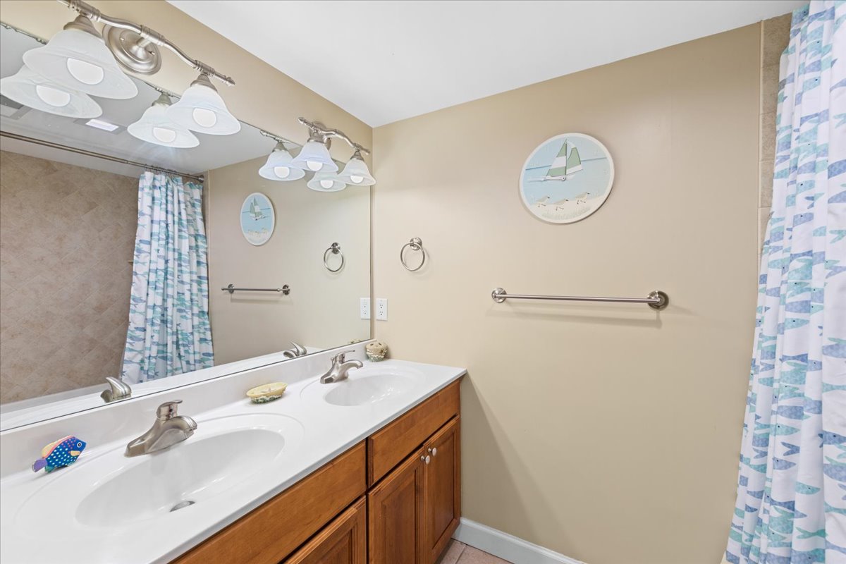 The Large Junior Primary Bath has a Shower/Tub Combo.