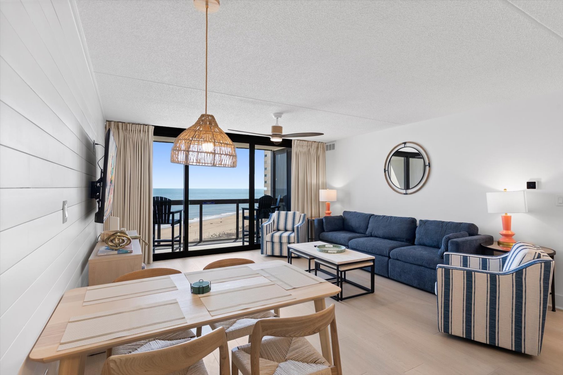 Spacious open lay out perfect for entertaining.