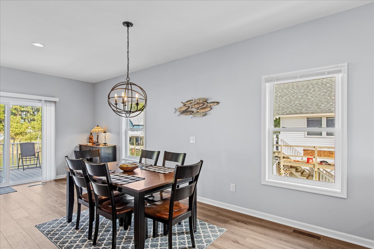 Plenty of room for all without ever feeling crowded.