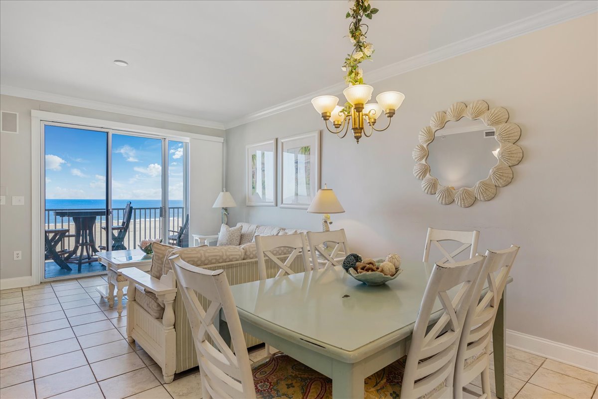 Gather for a Home Cooked Family Meal!