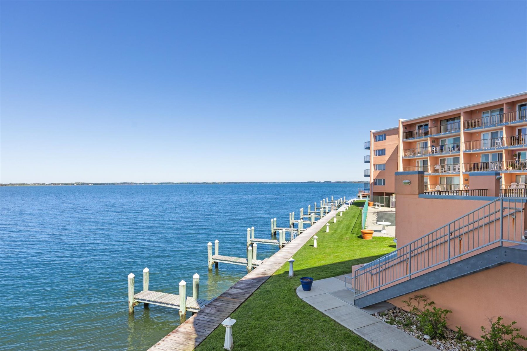 36-735 Bradley Rd #201-36