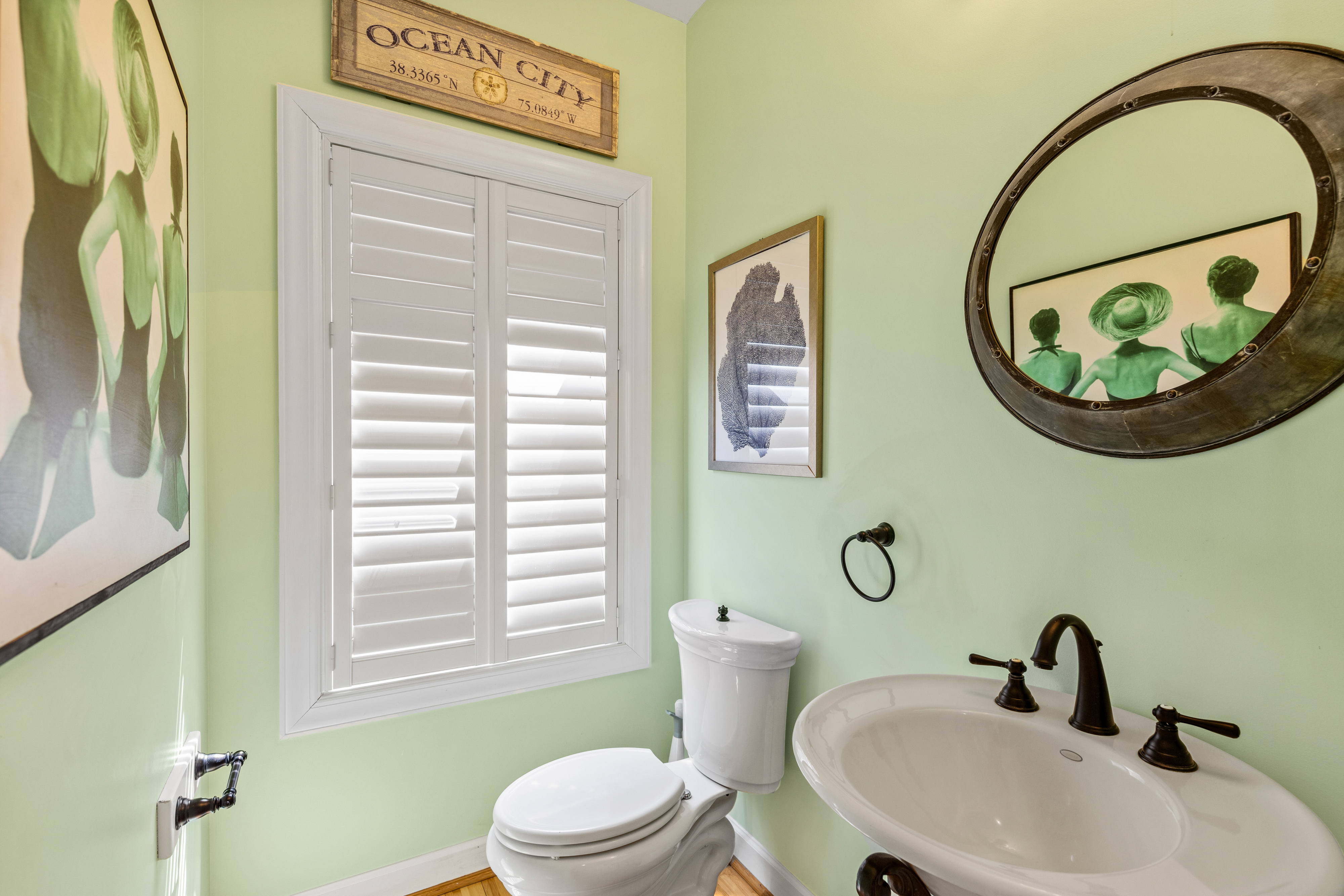 Powder room 3rd level.