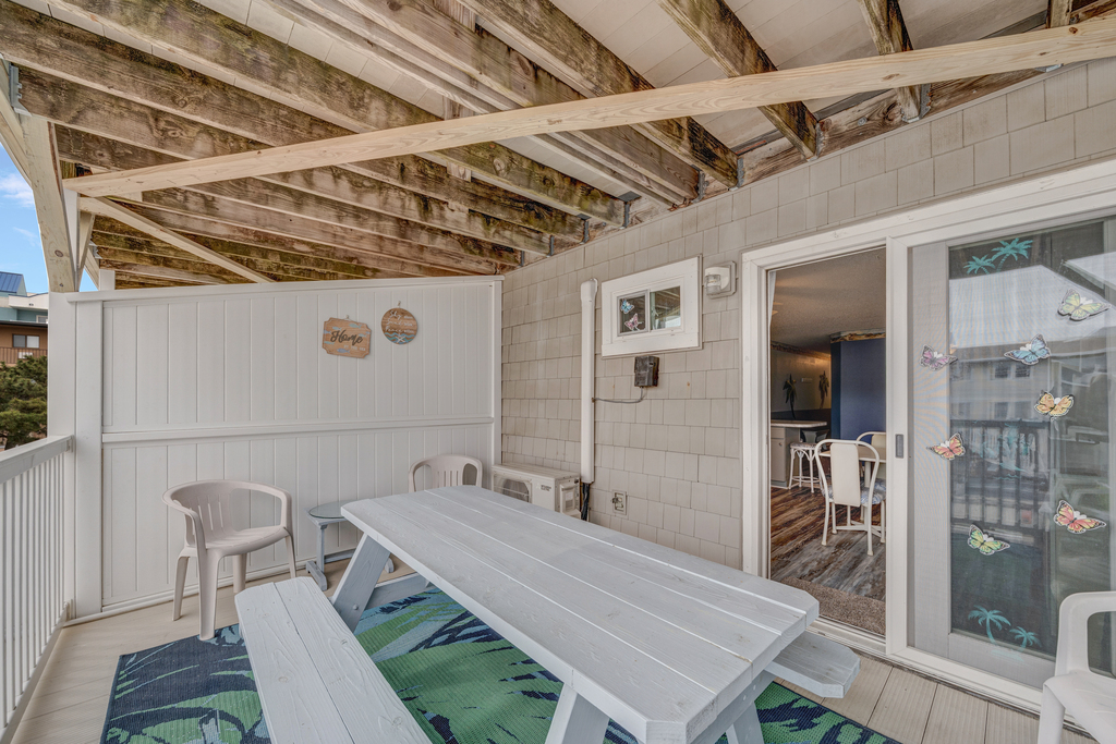 Slip out to the Private Balcony and take in the Sweet & Salty Ocean Breeze!