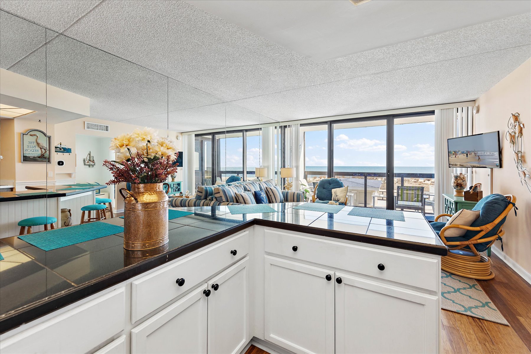 The Chef in the family will sure enjoy the Breathtaking Ocean Views.