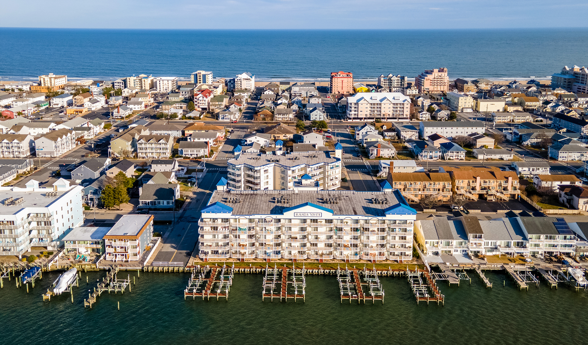 Bahia Vista West Building