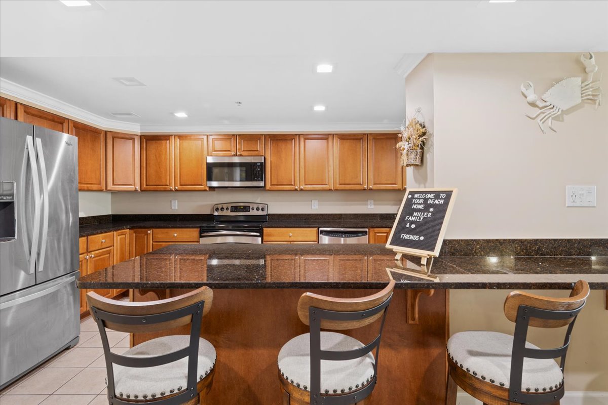 Plenty of space for the whole Family to Relax while the Chef in your Family prepares meals!