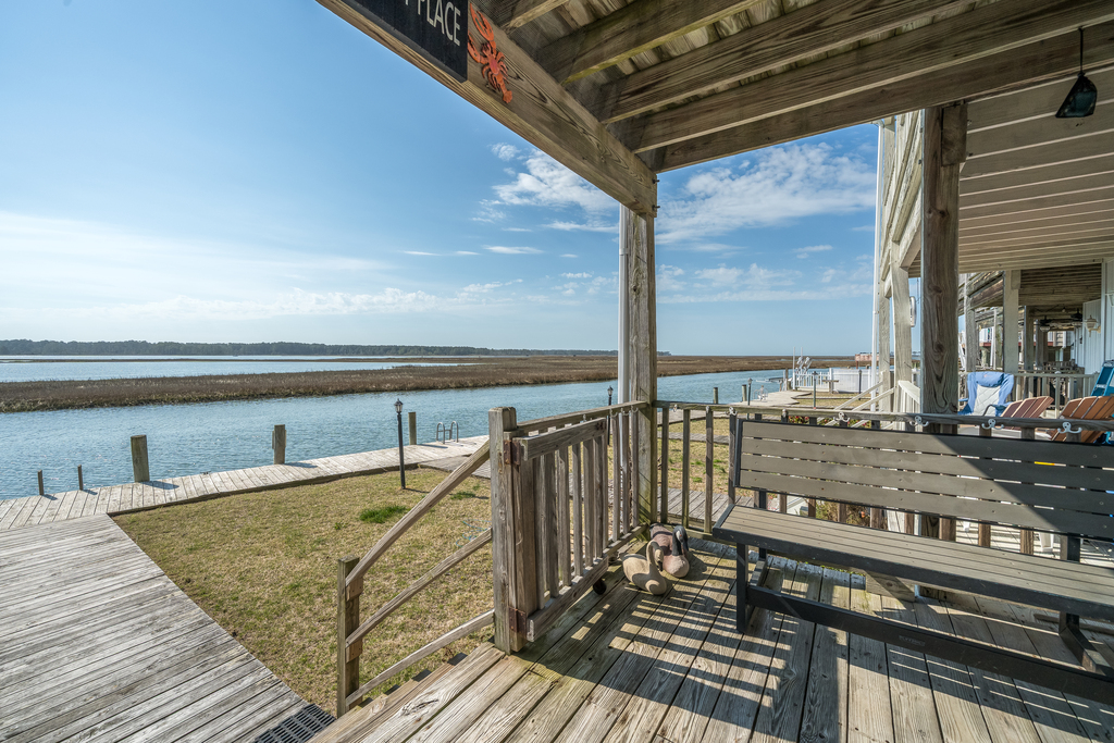 Easy access to the Community Pier.