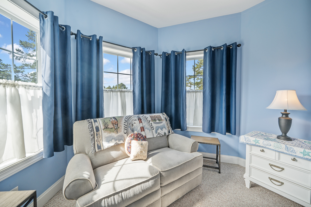 Seating Area in Bedroom 1.