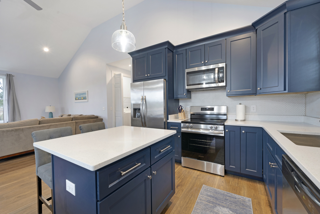 Nautical Navy and Crisp White in the perfect Chef's Kitchen.