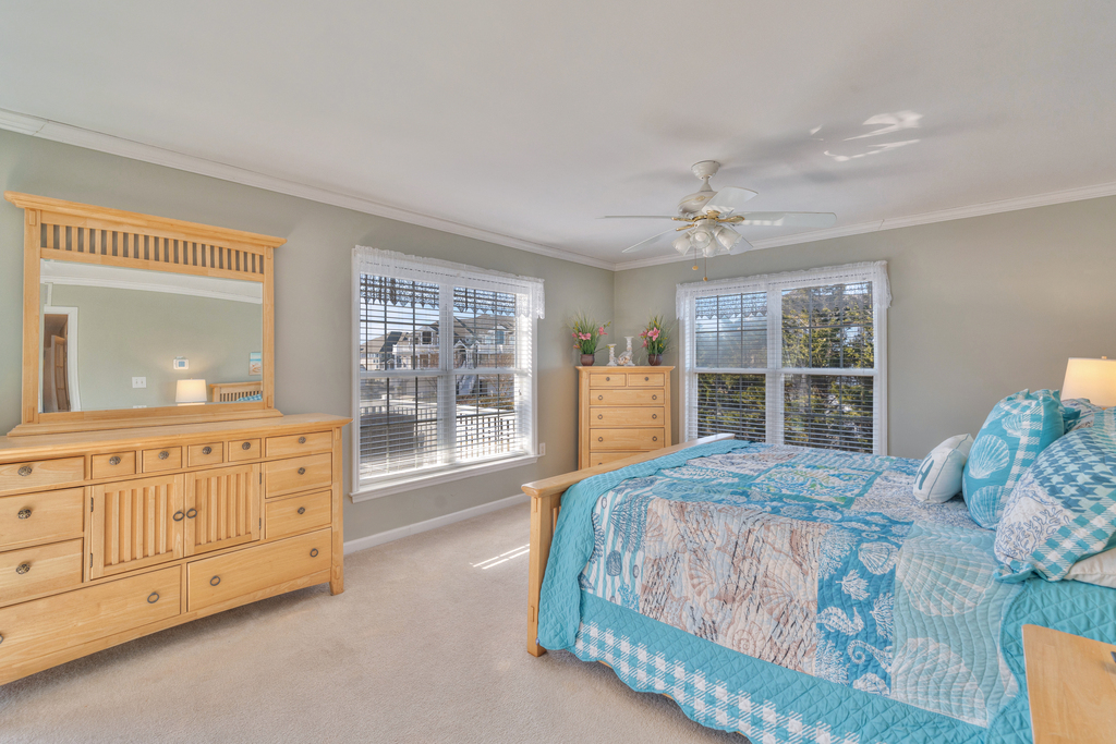 Wind down as you sink into the Cozy King Bed.