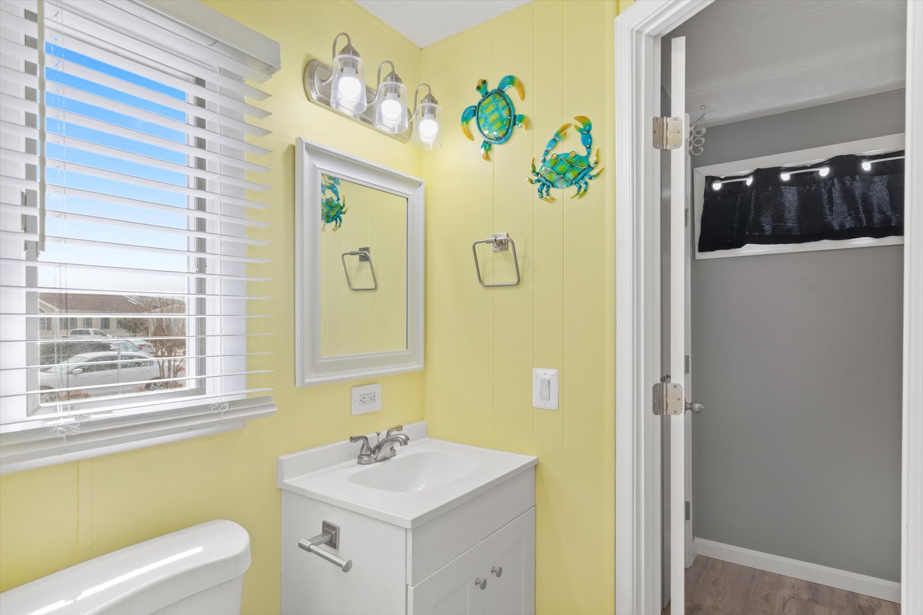 The Attached Jack and Jill Full Bath has a Walk-in Shower.