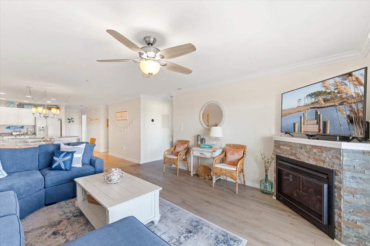 Enjoy a good book and gorgeous Bay Views.