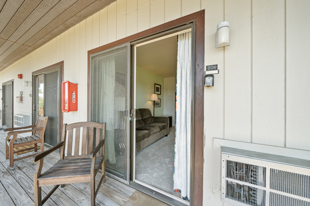 Relax and take in that salty, sweet sea breeze.