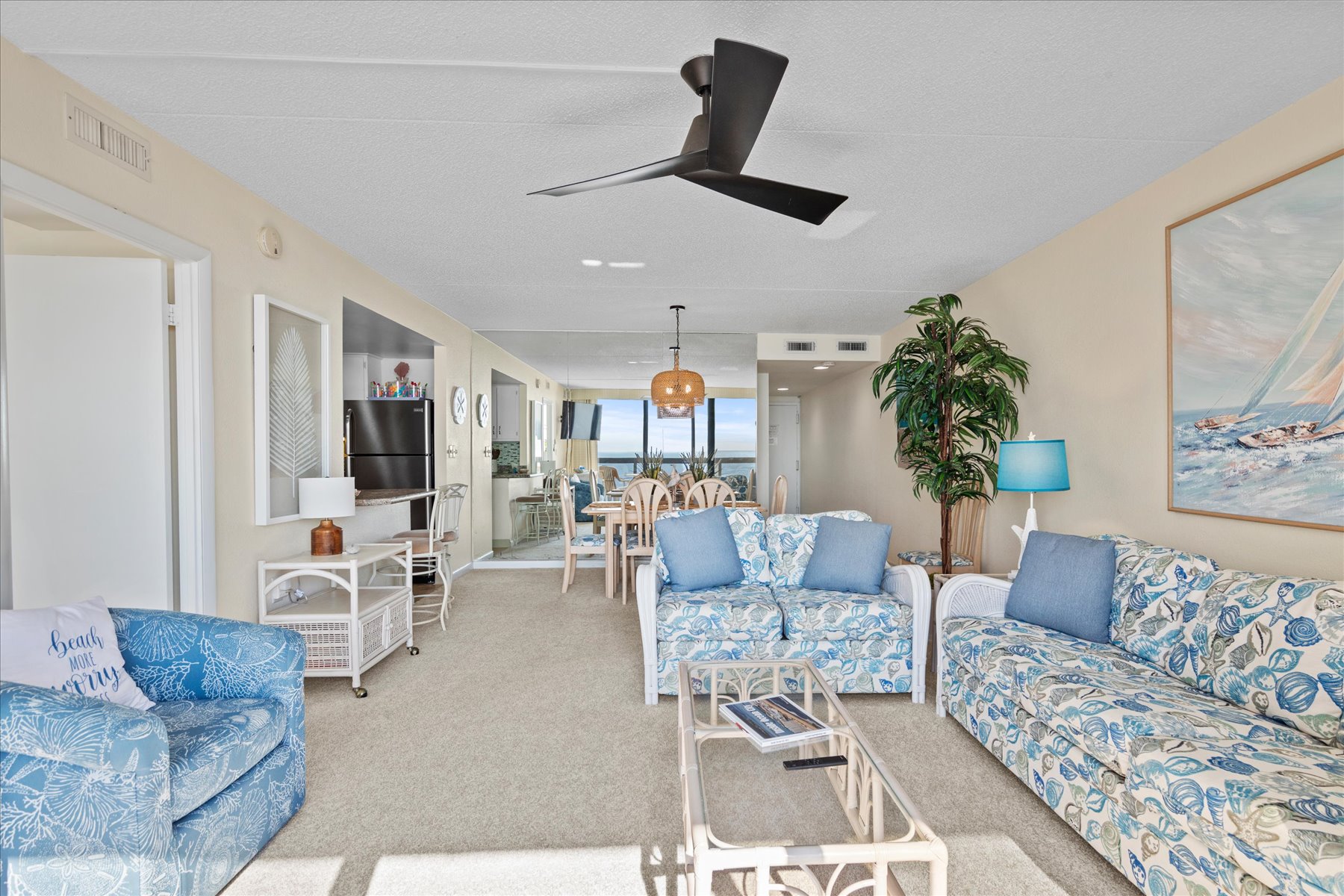 The living area is a Bright and welcoming space.