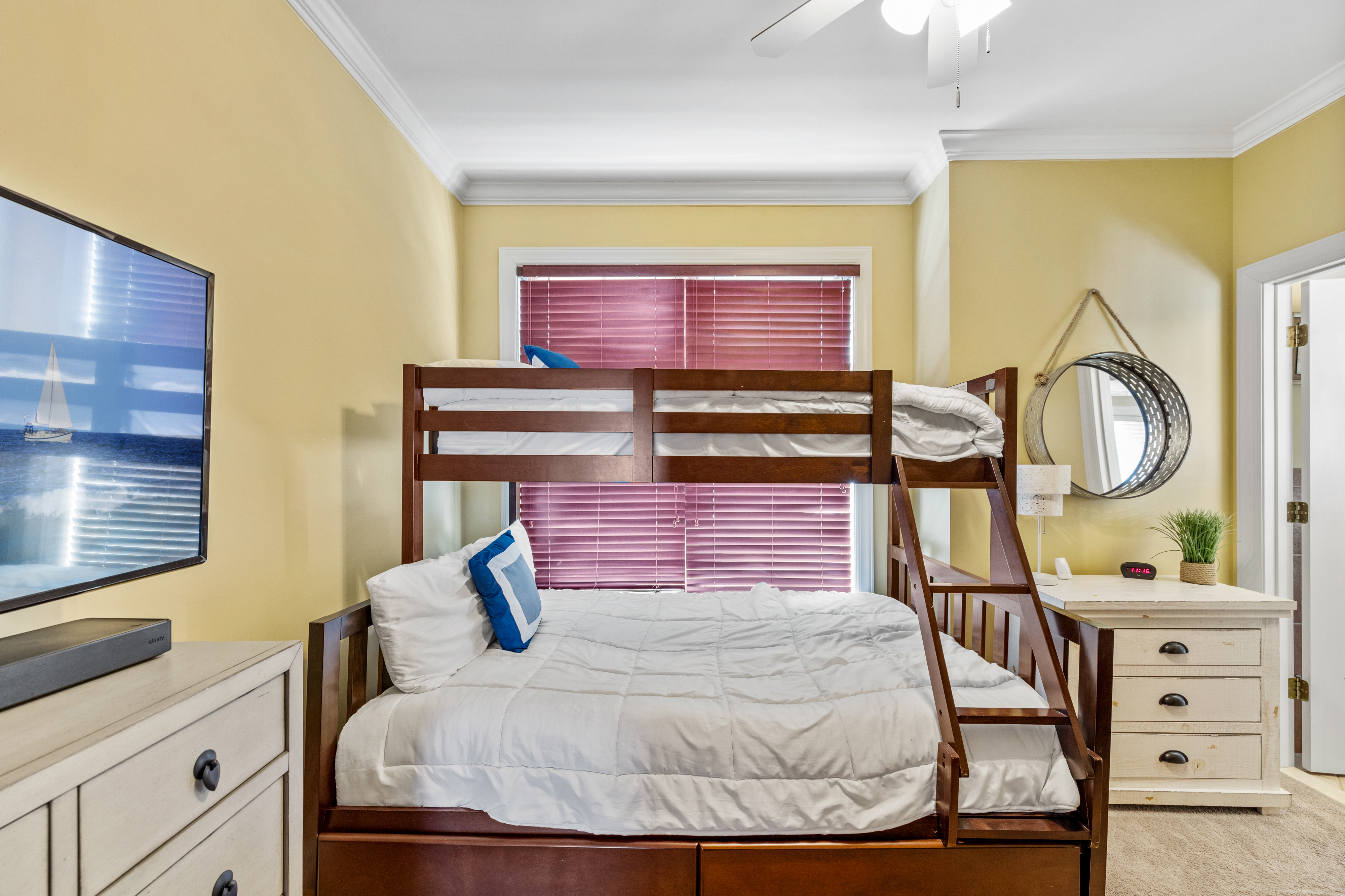 With a Pyramid Bunk (Twin Over Full).