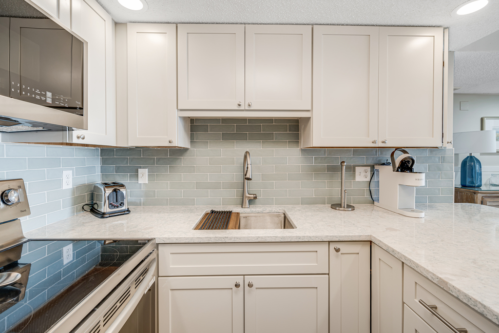 With all of the comforts of home, meal-time is a breeze.