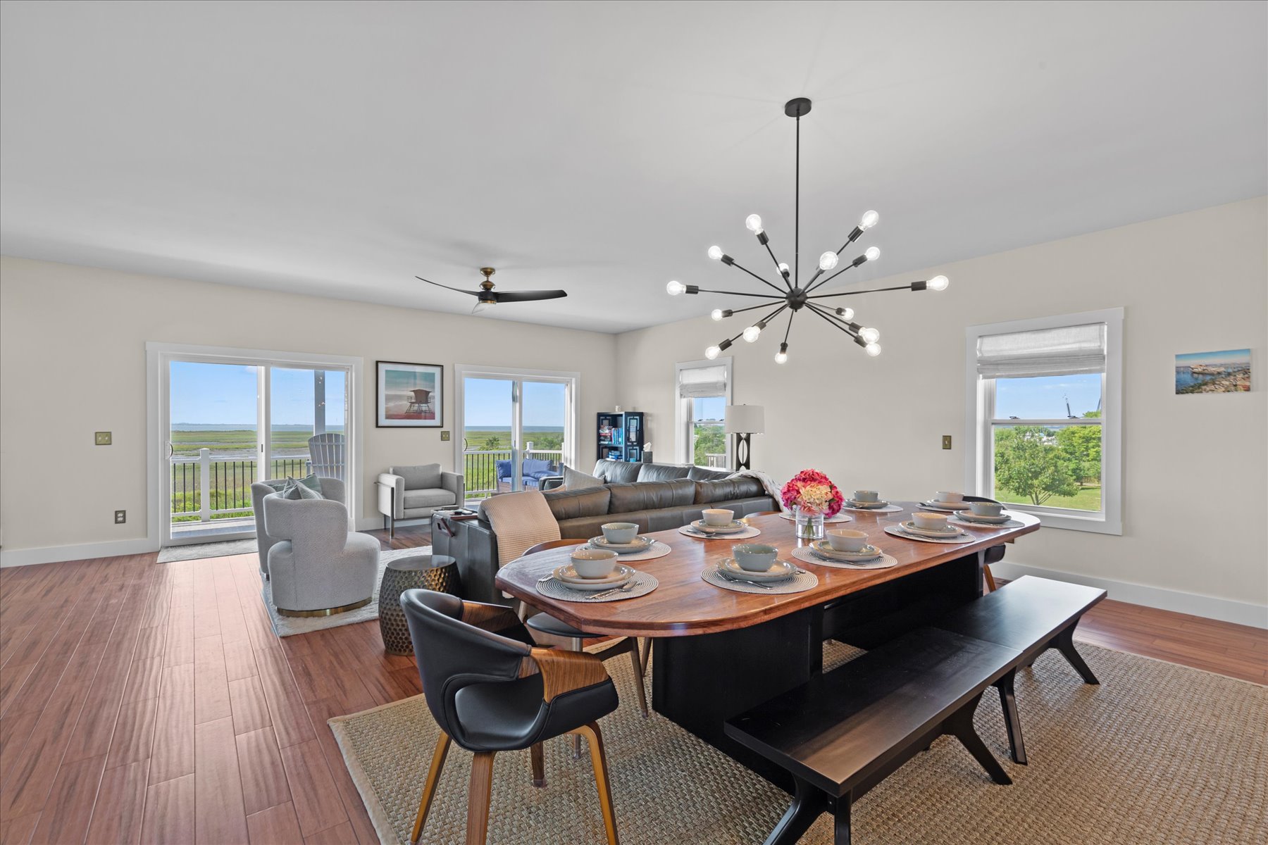 Expansive Dining Area with room for all at the Table and Breakfast Bar.