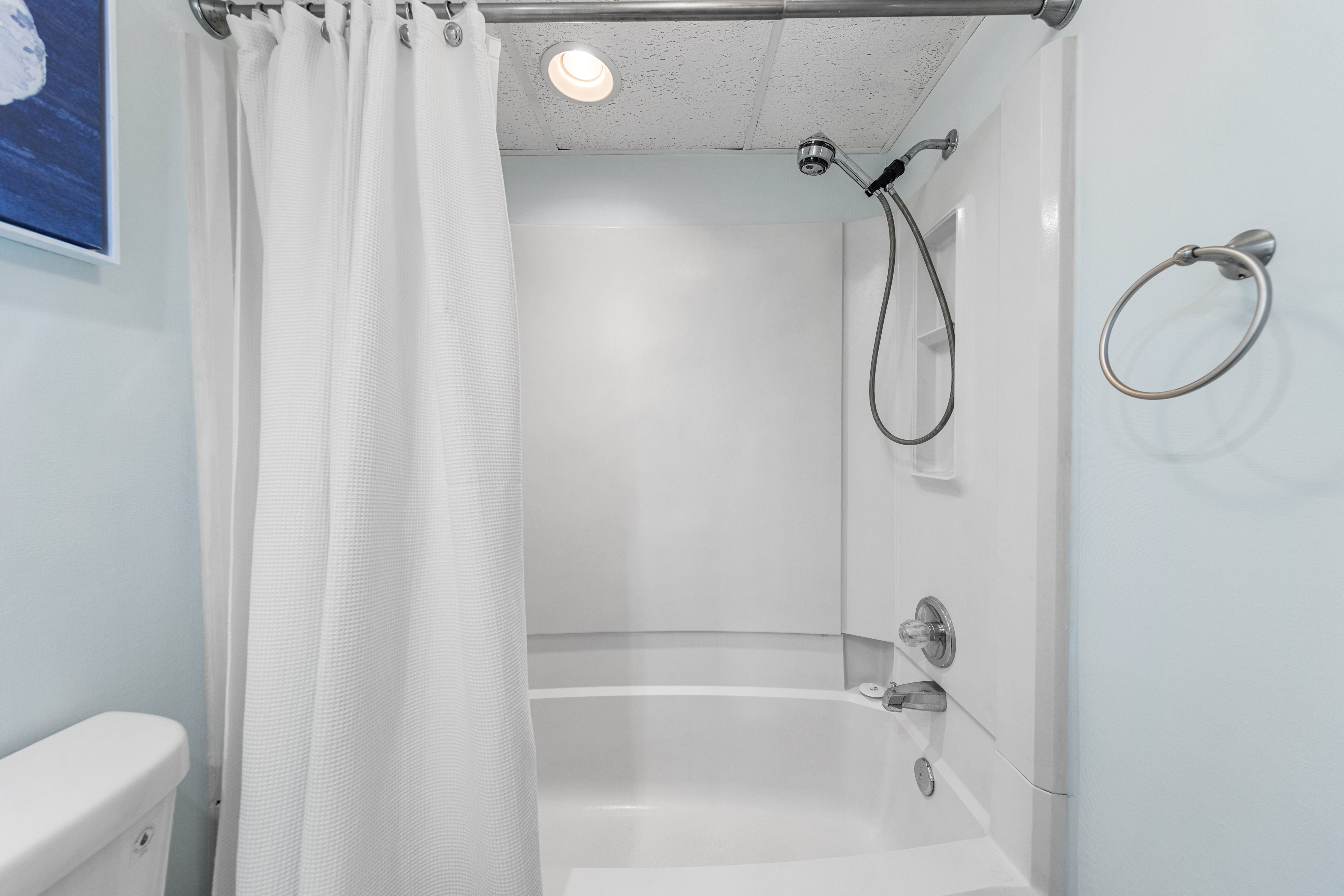 Primary Shower/Tub Combo