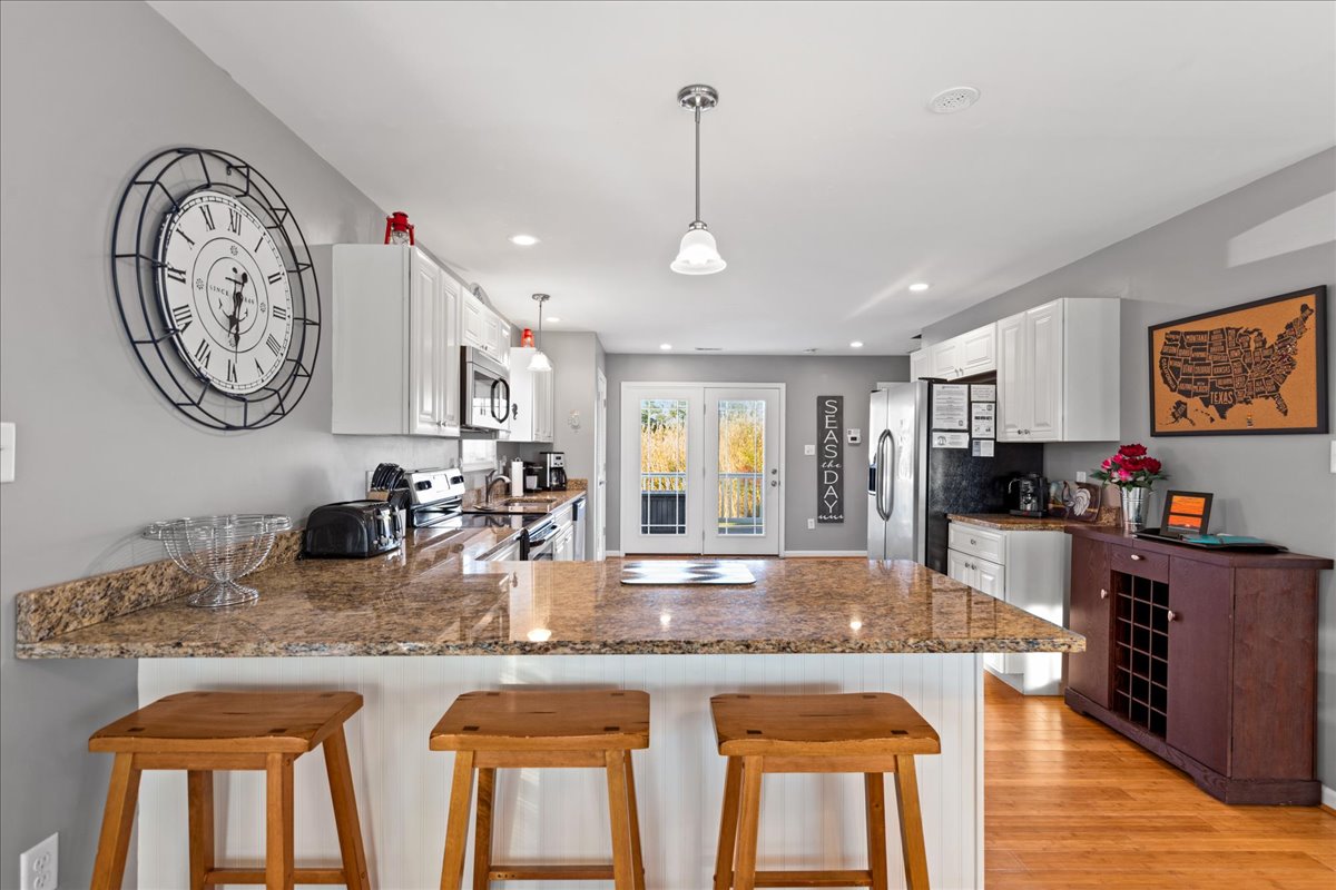 Breakfast Bar is perfect for grabbing a quick bite before hitting the Beach.