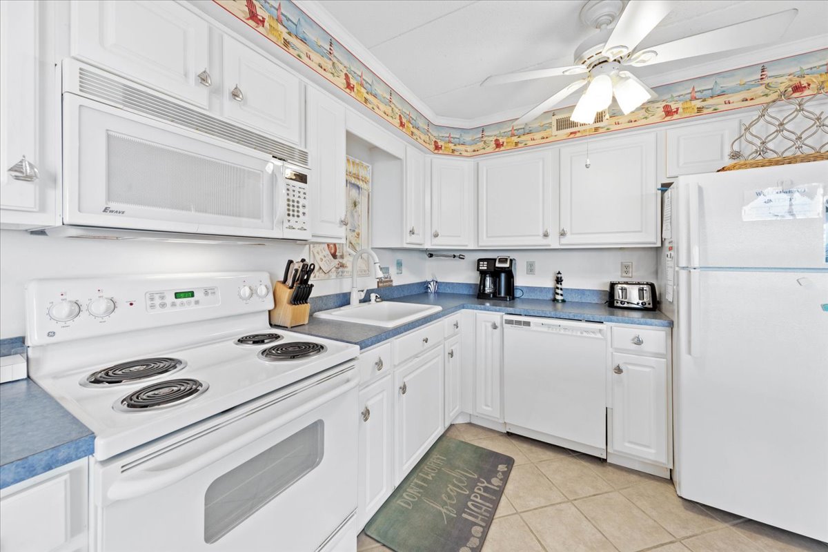 The Open Kitchen offers plenty of space for Family Dinners!