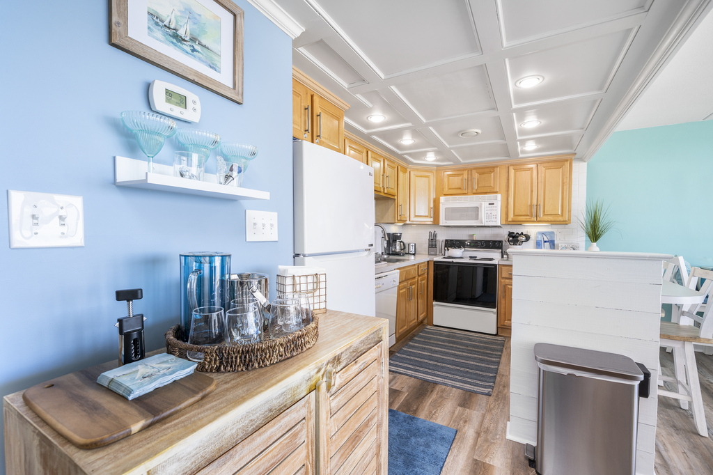 Full Size Appliances and all the Conveniences of Home!