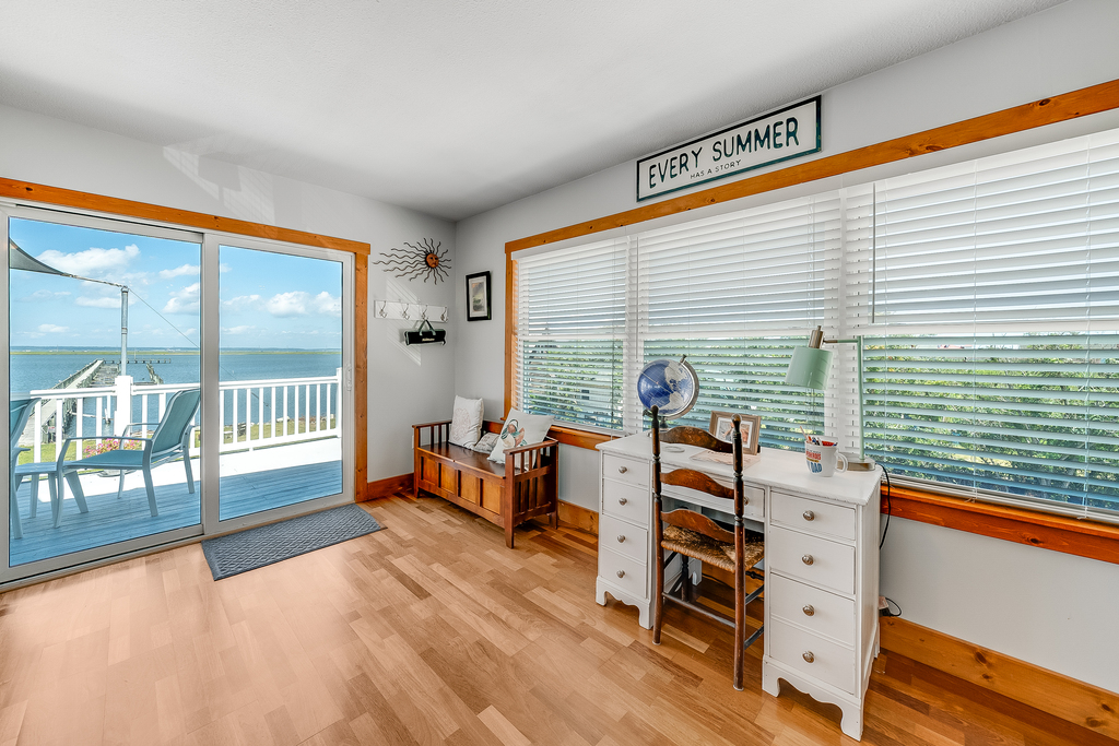 Sliders lead to fabulous views!